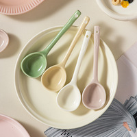 Cuillère à soupe et à riz en céramique de style japonais, minimaliste, mignonne, petite, à long manche, polie à l'eau, très esthétique, tendance sur internet