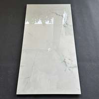 Carreaux de sol blancs en porcelaine brillante effet marbre 120x60 pour villas, vente en gros à Guangzhou