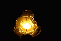 Tempat Lilin Kaca Amber Ramah Lingkungan Buatan Tangan dengan Kelopak Bunga untuk Dekorasi Rumah dan Penataan Meja di Natal.