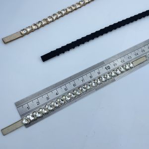 Sandal Slip-On hak tinggi mikrofiber wanita grosir sepatu Fashion ujung tertutup berhiasan berlian dengan dekorasi atas - Product Image 3