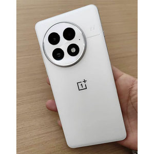 OnePlus 13 รุ่น Global มือสอง หน้าจอ 6.82 นิ้ว 100W 120Hz แบตเตอรี่ 6000mAh รองรับ 5G ปลดล็อคแล้ว - Product Image 6