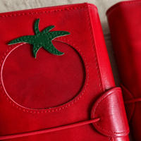 Carnet A6 en cuir PU rouge, motif tomate, design à trois volets avec emplacements pour cartes intégrés, carnet portable en cuir pour la vente en gros en usine