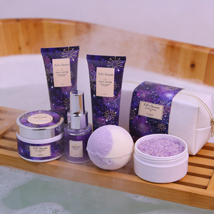 Ensemble de soins corporels pour enfants Starry Night Travel, 4 pièces |   Ensemble de <span class=keywords><strong>spa</strong></span> biologique à base de plantes |   Coffret cadeau parfumé personnalisé - Product Image 3