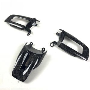 Volante de Fibra de Carbono Real a <span class=keywords><strong>Precio</strong></span> de Fábrica para <span class=keywords><strong>Ford</strong></span> <span class=keywords><strong>Mustang</strong></span> 2015 2017 2018 2020, Estilo Deportivo con Base Plana - Product Image 5