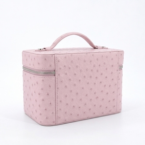 Estuche de <span class=keywords><strong>Maquillaje</strong></span> de Cuero PU con Grabado de Avestruz <span class=keywords><strong>Rosa</strong></span> Bebé, con Logotipo Personalizado OEM, con Divisores Extraíbles, Organizador de <span class=keywords><strong>Maquillaje</strong></span> para Mujer, para Viaje - Product Image 3