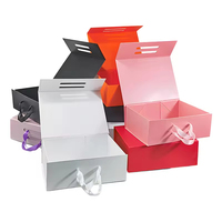 Caja de Regalo Magnética de Lujo, Portátil y Reciclable, de Cartón Rígido con Logotipo en Relieve, Forro de Esponja y Cartón