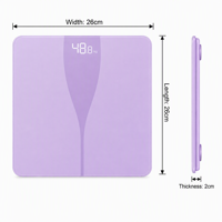 Balance connectée intelligente avec plateforme en verre, quatre électrodes, affichage LED dissimulé, fonction application, moniteur de poids numérique, capacité 180 kg, pour salle de bain