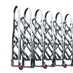 Oferta Especial: Barrera de Tráfico Manual Plegable de Acero Inoxidable con Ruedas Deslizantes para Seguridad en Entradas y Carreteras - Product Image 3