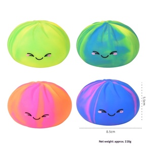Jouet anti-stress populaire en forme de grand pain vapeur arc-en-ciel glacé, jouet à tirer créatif et coloré, mignon et réaliste pour les jeunes - Product Image 6