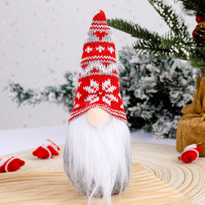 Adorno navideño de gnomo sin rostro con gorro tejido de copo de nieve, figura de peluche rellena para decoración de mesa navideña en el hogar. - Product Image 3