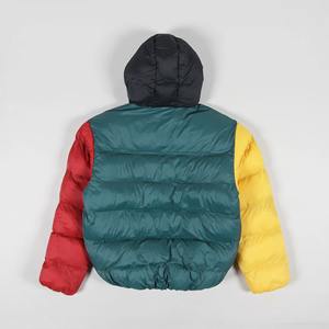 Chaqueta de Plumón de Lujo con Bloques de Color y Logotipo Personalizado, Chaqueta Acolchada Impermeable de Fábrica, Abrigo Acolchado para Hombre, Aislante y Cálido - Product Image 3