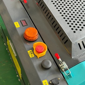 Cortadora de Césped a Control Remoto Especial para Terrenos Inclinados, 16hp, Motor de Gasolina Lonxin, Capacidad de Inclinación del 60%, Alcance de 680m, Aprobada por la EPA, Modelo SDL452-70B - Product Image 2