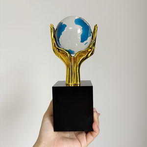Trofeo de Resina con Manos Doradas y Globo Terráqueo Transparente con <span class=keywords><strong>Mapa</strong></span> Azul, Cristal, MH-LJ0325 - Product Image 6