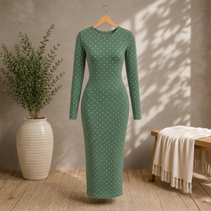 Robe de yoga à pois à manches longues et col rond, ensemble 2 pièces de vêtements de sport longueur mi-cuisse pour la pratique en studio - Product Image 2