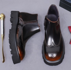 Chaussures en cuir pour hommes, de luxe et de haute qualité, à trois coutures, fabriquées à la main, style Goodyear, décontractées et habillées, à enfiler, gravées, intemporelles - Product Image 4