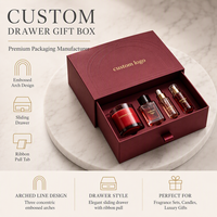 Caja de Regalo para Fragancias Estilo Cajón Color Borgoña con Tirador de Tela y Embalaje Arqueado con Lámina Dorada en Relieve para Set de Velas y Perfumes