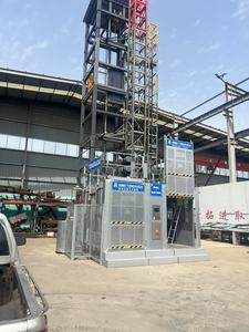 SC200/200 pengangkat konstruksi Mini lift kargo berkinerja tinggi 2T dengan frekuensi variabel untuk konstruksi kargo personel - Product Image 3