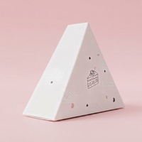 Lebensmittelechte Recycelbare Dreieckige Mehrschichtige Tragbare Takeaway-Papierbox UV-Beschichtung Siebdruck für Brot Kuchen Dessert