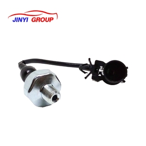 Oil <b>Pressure</b> Sender / <b>Switch</b> Suitable for Mitsubishi Fuso FV515 1/8 PT MC859062 - Product Image 1