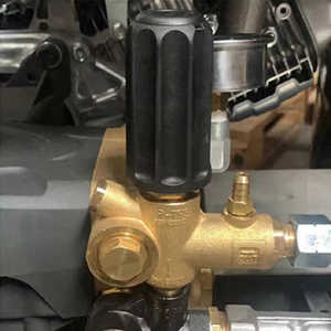 Venta caliente 250BAR Escala diésel de alta presión Máquina de limpieza de agua caliente Nuevo <span class=keywords><strong>motor</strong></span> de combustión interna Limpiador de agua caliente de metal - Product Image 3