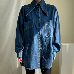 <span class=keywords><strong>Camicia</strong></span> da <span class=keywords><strong>donna</strong></span> lavata <span class=keywords><strong>con</strong></span> tasche grandi, vestibilità regolare, monopetto, <span class=keywords><strong>colletto</strong></span> a risvolto, stile retrò, ecologica, nuova collezione autunno 2026 - Vendita all'ingrosso - Product Image 4