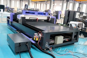 Máquina de Corte Láser de Fibra CNC de Metal 3015 1530 de 2000W, 4000W, 6000W y Máquina de Corte Láser CO2 para Chapa de Acero y Contrachapado - Precio - Product Image 4