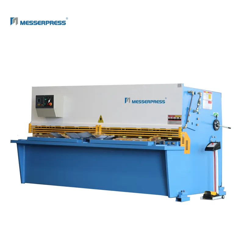 Китай TP10 Cnc гидравлическая режущая машина 12*3200 для российского рынка