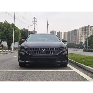 VW <span class=keywords><strong>Passat</strong></span> 330TSI Starlight Edition 2022 d'occasion, presque neuf, berline 4 portes 5 places - Product Image 1