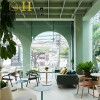 Ensemble de chaises et table en bois modernes pour restaurant, mobilier de restauration commercial populaire, idéal pour projets hôteliers sur mesure