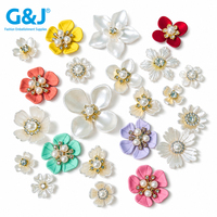 G&J 2026 OEM Personnalisé Nouvelle Collection Tendance Strass en ABS Imitation Perle Fleur pour Décoration DIY Sacs Vêtements Cheveux