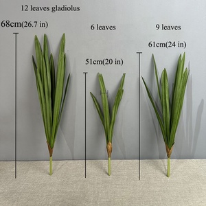 Hochwertige künstliche Phalaenopsis-Orchideen, echt anfühlende grüne Pflanzenblätter für Heimdekoration und Ornamente - Product Image 2
