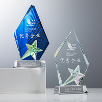 Trofeos de cristal 3D tallados personalizados como regalos conmemorativos de recompensas deportivas y logros