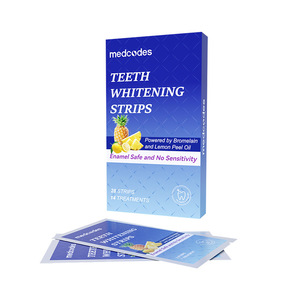 Tiras blanqueadoras de dientes Medcodes, 14 pares, marca personalizada para eliminar manchas y reducir el envejecimiento del color amarillo. - Product Image 2
