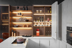 Armoires de cuisine modernes en stratifié de couleur chêne brun <span class=keywords><strong>et</strong></span> blanc haut de gamme avec comptoir en ardoise <span class=keywords><strong>et</strong></span> robinet - Product Image 5