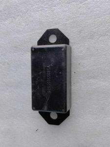 Qualité OEM AZ9323520010 Butée en caoutchouc de blocage de ressort à lames arrière pour pièces de suspension de châssis de camion SINOTRUK HOWO <span class=keywords><strong>A7</strong></span> T7H - Product Image 4