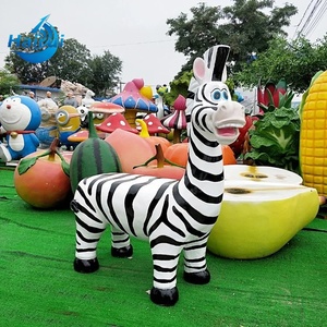 Chaises en fibre de verre ou en résine en forme d'animaux de dessin animé grandeur nature personnalisées / Statues d'animaux girafe, éléphant, chameau pour enfants - Product Image 3