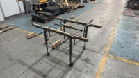 Table de travail pliante pratique pour le travail du bois avec roues, marque WEIKA, capacité de charge de 300 kg, garantie de 3 ans, hauteur réglable