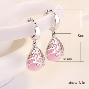 Orecchini Pendenti a Cerchio con Totem in Argento e Pietra Lunare per Donna, Accessori Moda Vintage - Product Image 5