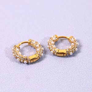 JUSNOVA Bijoux <span class=keywords><strong>En</strong></span> Aci Inoxyd Moda Micro Pave <span class=keywords><strong>en</strong></span> forma de U Stud Pendientes Chapado <span class=keywords><strong>en</strong></span> oro de acero inoxidable con <span class=keywords><strong>CZ</strong></span> para mujer - Product Image 3