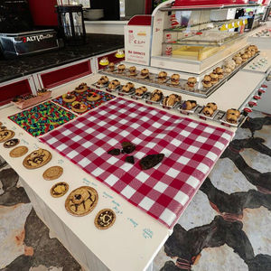 <span class=keywords><strong>Carta</strong></span> da Imballaggio <span class=keywords><strong>per</strong></span> Alimenti Biodegradabile Ecologica con Logo Personalizzato, a Quadretti, in PE, Antigrasso <span class=keywords><strong>per</strong></span> <span class=keywords><strong>Panini</strong></span> - Product Image 3