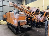 800m Mining Gold Drill Machine de forage de base de surface entièrement hydraulique montée sur chenilles
