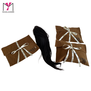 MUYANG <b>CUSTOMIZE</b> velvet envelop bag With Logo Print Luxury Gift Packaging For Cosmetics Perfumes <b>Lipsticks</b> Eye Creams - Product Image 2