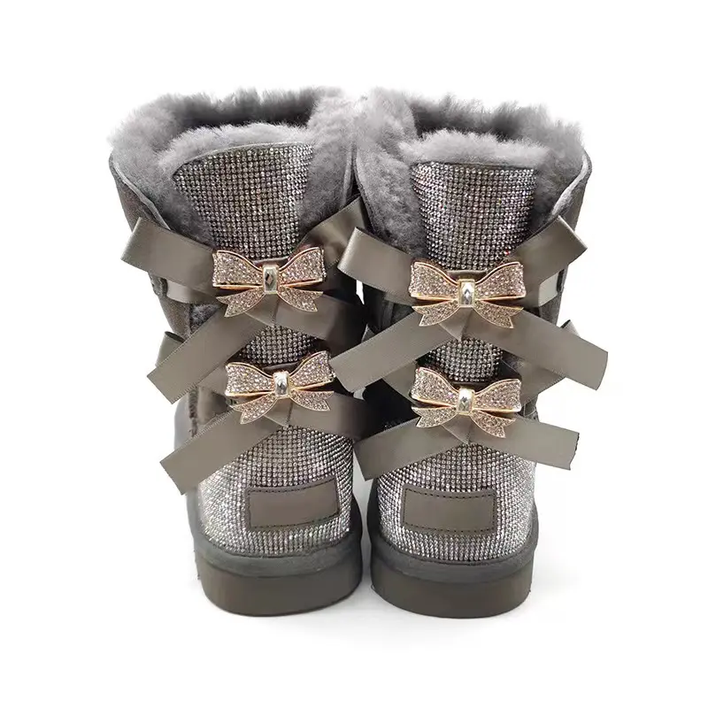 Hot selling women's factory direct sales wholesale snow bootswomen winter boots with fursnow boots sheepskin boots with bow