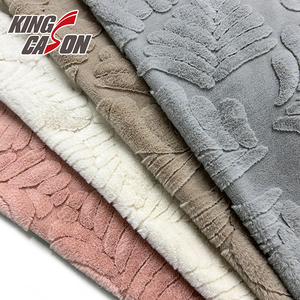 KINGCASON Nouveau style, vente en gros, pantoufles pour enfants en fausse fourrure, tissu jacquard tridimensionnel coloré en fausse fourrure pour veste - Product Image 1