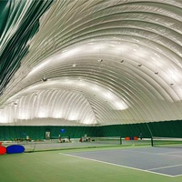 Stade de sport de tennis à structure de membrane gonflable à dôme d'air multifonctionnel personnalisé professionnel
