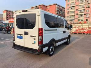 Furgoneta <span class=keywords><strong>Iveco</strong></span> <span class=keywords><strong>Daily</strong></span> Usada, <span class=keywords><strong>9</strong></span> Asientos, Motor Diésel, Transmisión Manual, Cilindrada 2.0T, Bajo Consumo de Combustible - Product Image 6