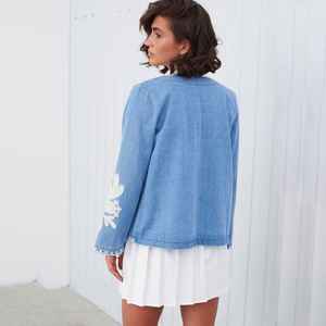 Veste pour femme en coton d'automne matelassée, de qualité supérieure, nouvelle conception, faite à la main, broderie Kantha Suzani, écologique, unique, bohème - Product Image 3