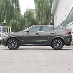 Auto Usado de Lujo, <span class=keywords><strong>BMW</strong></span> <span class=keywords><strong>X6</strong></span> xDrive30i 2023, Paquete M Sport, 2.0T 258HP, <span class=keywords><strong>Gasolina</strong></span>, 4x4, SUV Coupé de Alto Rendimiento, Pintura Original, Techo Corredizo - Product Image 4