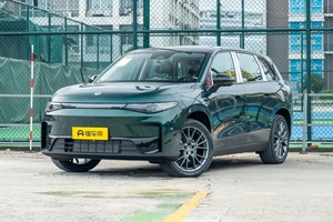 Leapmotor C10 2026, SUV Mediano Eléctrico Puro, Vehículo Eléctrico con Autonomía NEDC de 501-600 km, Motor de 150-200 kW, Batería de 70-90 kWh - Product Image 3
