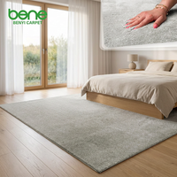 Tapis moelleux uni moderne Benyi 100 % polyester en tissu non tissé, fabriqué à la machine, avec points antidérapants au dos, résistant aux taches